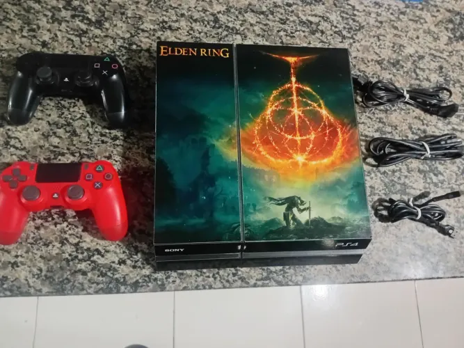 PlayStation 4 Slim CUH-2214B