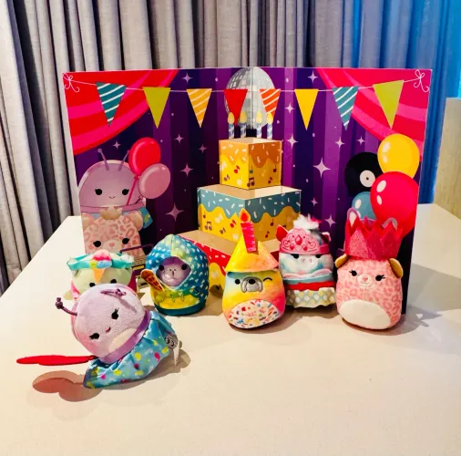 Squishmallow Playset Festa De Aniversario Squishville Sunny
