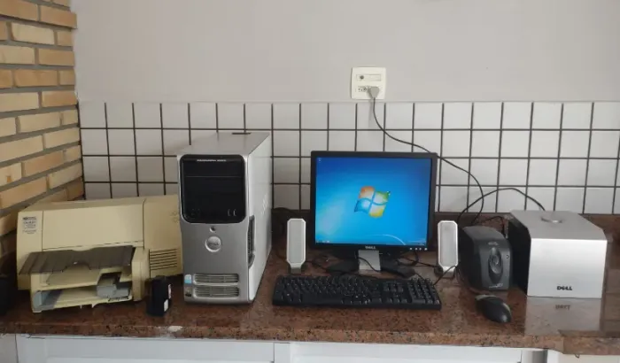 Computador Desktop Dell Completo com impressora (em Perfeito Estado!) (Tudo funcionando!) 