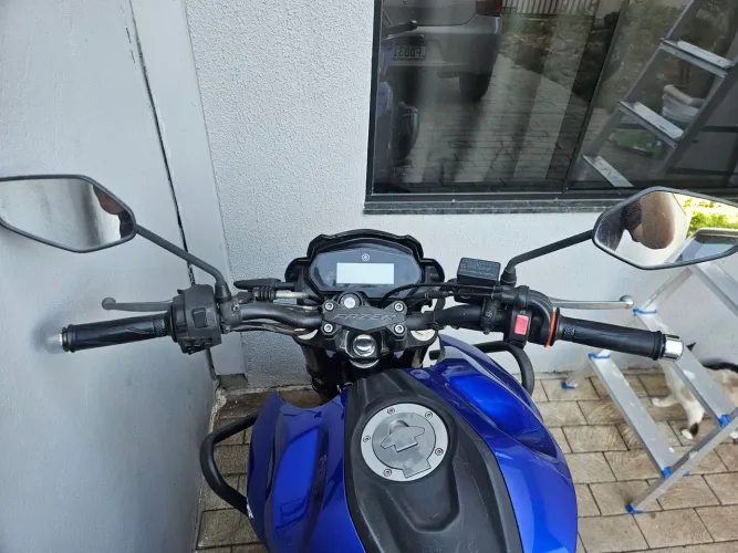 Fz 25 ano 2023