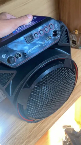 Caixa de som Bluetooth mondial