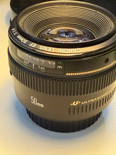 Lente Canon 50mm 1.4 Ultrasonic - Desapego !!!