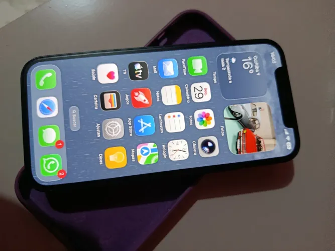iPhone 12 64 GB azul escuro