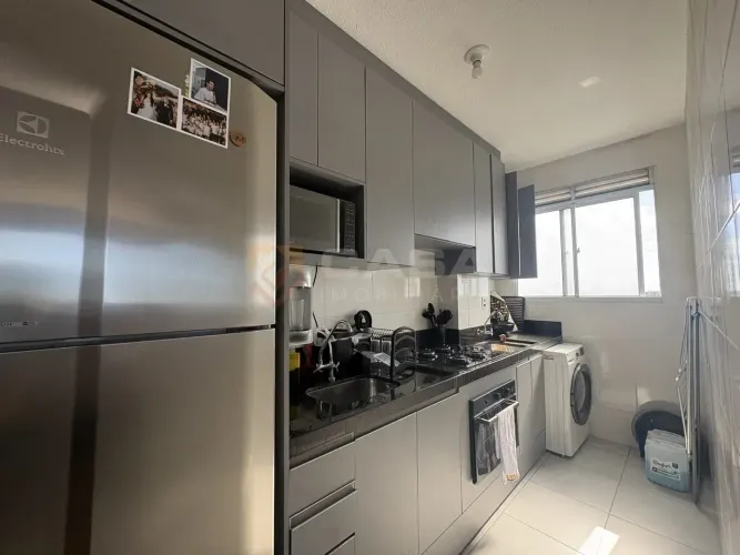 Apartamento com 2 quartos, 1 suíte, 1 vaga Oportunidade Porteira Fechada Cond Vila