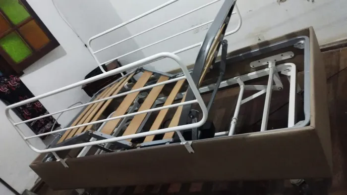 Vende-se barato menos de 1 ano de uso.