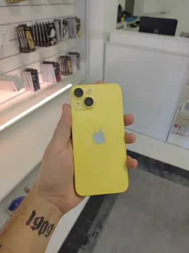 iPhone 14 (todo original) 128 Gb com 83% de bateria