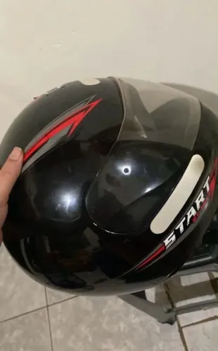 Capacete