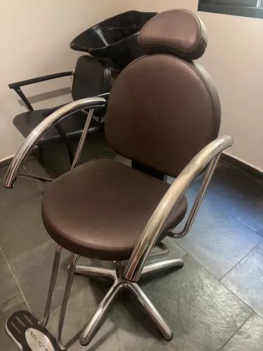 Cadeira hidráulica de cabeleireiro