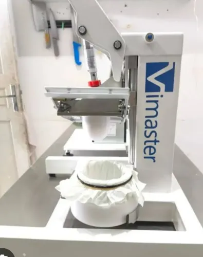 Máquina modeladora de empadas