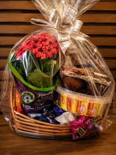Cesta Premium de Chocolate