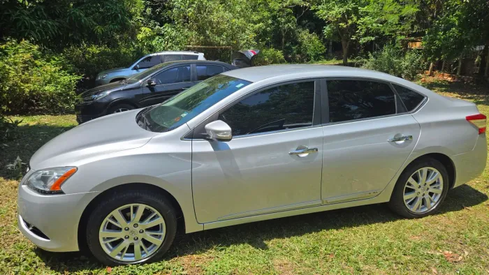 Nissan Sentra SL 2.0/ 2.0 Flex Fuel 16V Aut. 2015