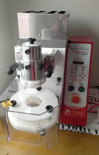Vendo modeladora de salgado