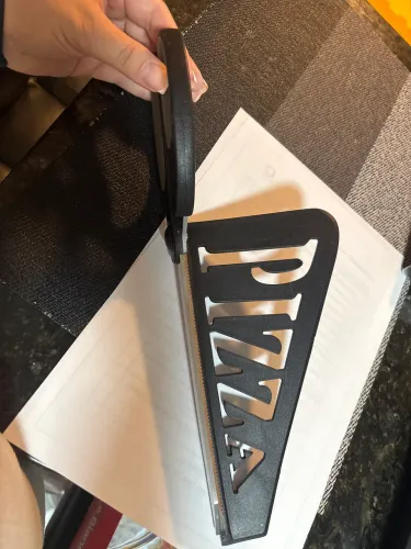Tesoura de pizza nova