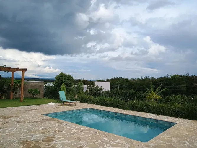 Casa com 3 dormitórios à venda, 220 m² por R$ 2.000.000 - Condomínio Fechado Bothanica Itu