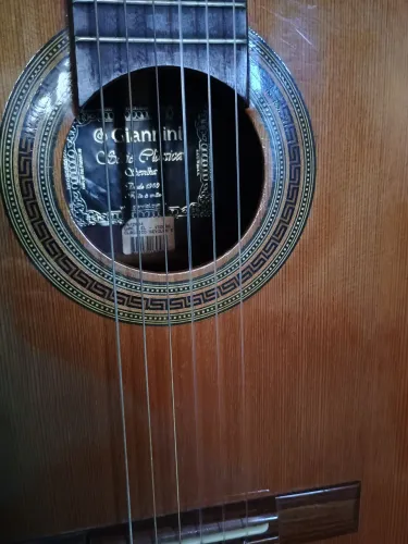 Violão Giannini elétrico modelo Sevilla série especial madeiras maciças!