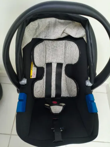 VENDE-SE BEBÊ CONFORTO