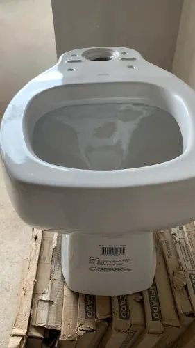 Vaso sanitário novo