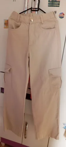 Vendo calça cargo bege