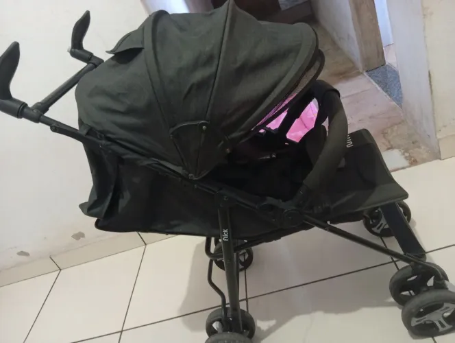 Carrinho de bebê