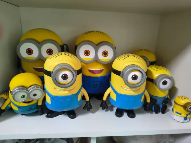 Lote 9 Bonecos Minions Originais 