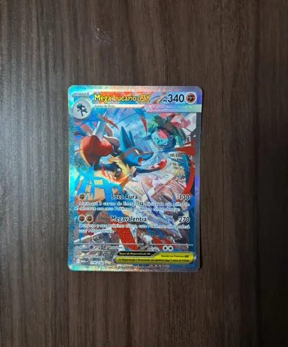 Carta Pokémon Mega Lucario ex (179/132) - Ilustração Rara Especial - Mega Evolução 