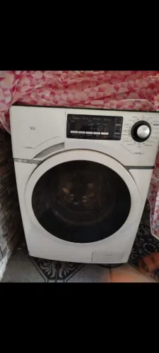 Máquina de lavar e secar 
