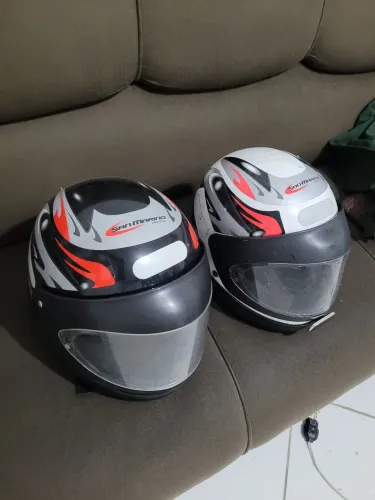 Capacete