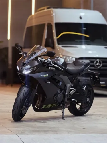Daytona 660 ano 2025