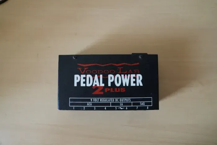 Fonte De Energia Para 8 Pedais Voodoo Lab Pedal Power 2 Plus