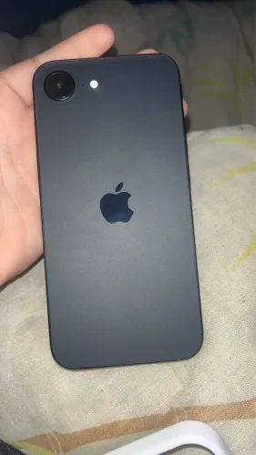celular 16 e