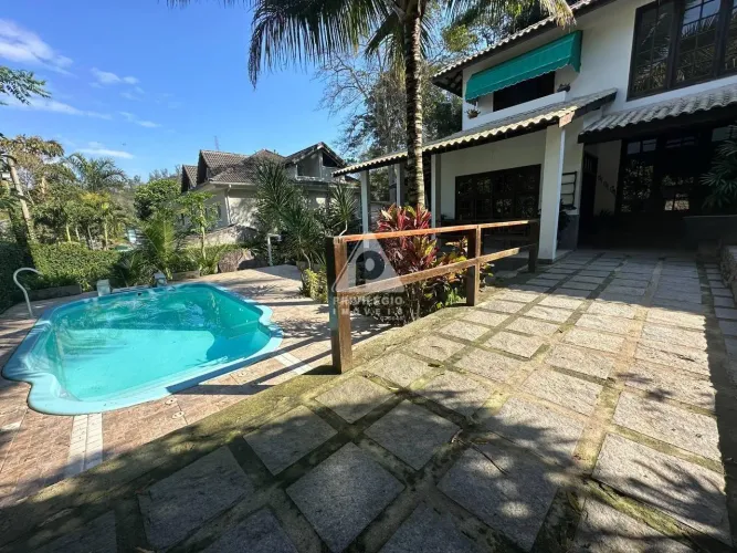 Casa em Condomínio à venda, 4 quartos, 3 suítes, 3 vagas, Camorim - RIO DE JANEIRO/RJ
