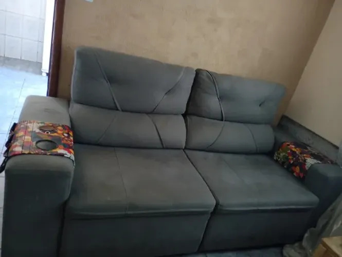 Sofá retrátil 2 lugares