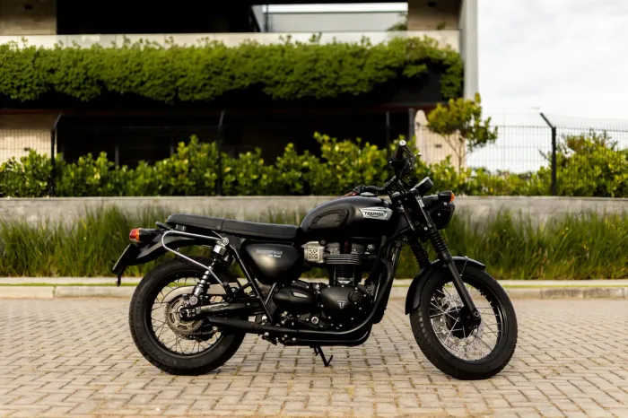 Triumph Bonneville T100 Black | 21.000 km