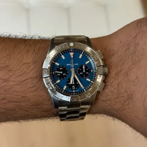 Breitling Avenger Cronograph