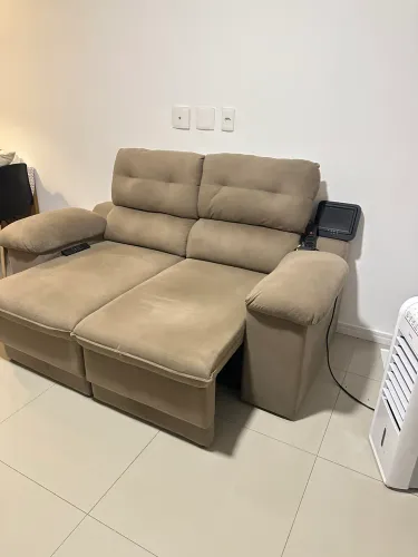 Sofá retrátil