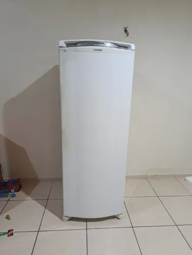 Geladeira Consul $500 reais para vender logo , funcionando perfeitamente