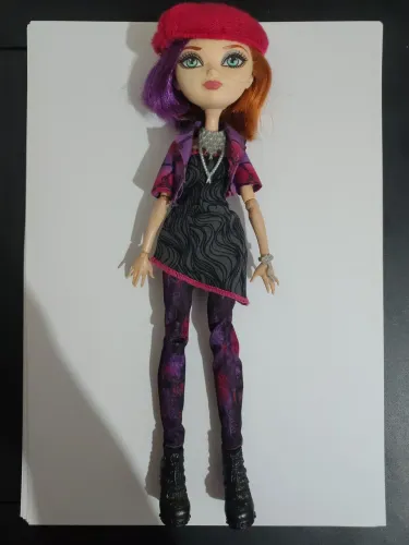 Ever after high POPPY floresta