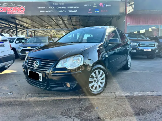 Volkswagen Polo Sedan 1.6 MI Total Flex 8V 4P 2009