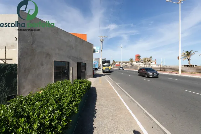 Aluguel de Loja 270m² na Av. Otávio Mangabeira: Ponto de Esquina com Alto Fluxo, Vizinho a