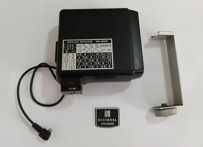 Flash National PE-200