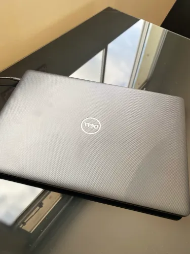 Notebook Inspiron 15 DELL Intel(R) Core(TM) i3-7020U CPU @ 2.30GHz SSD 