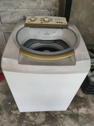 MÁQUINA DE LAVAR BRASTEMP 11 KG