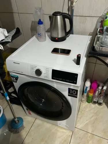 Lava e Seca Hisense