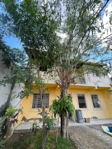 Aluga-se casa na Serraria Brasil