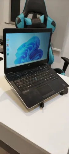 Notebook Dell i5 com SSD de 256, 8 de ram e Win 11