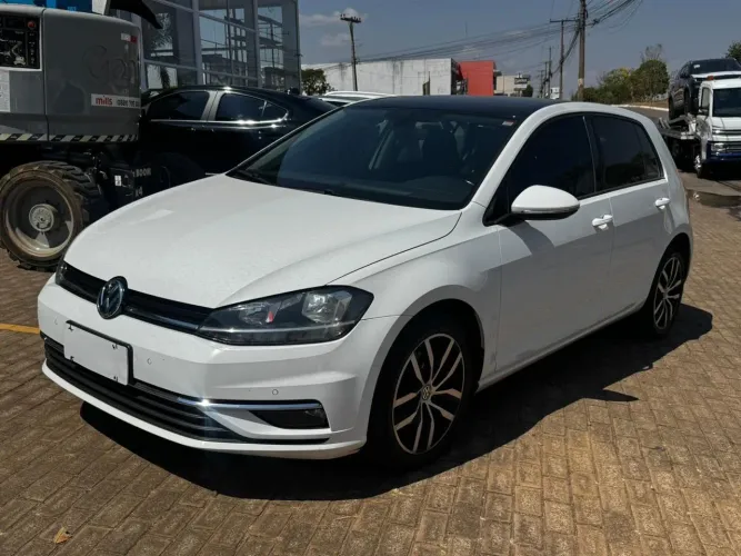 Volkswagen Golf Comfort. 200 TSI 1.0 Flex 12V Aut. 2018