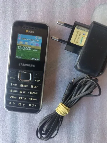 Celular Samsung desbloqueado 
