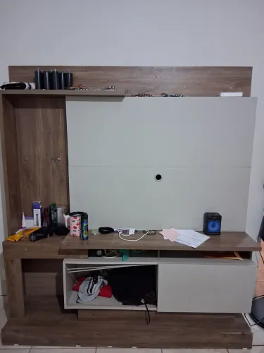 Rack/Estante Com Painel - R$350