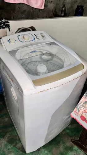 Máquina de lavar 15kg (só não está centrifugando)