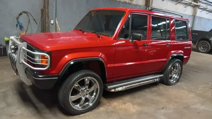 Isuzu Amigo 2.3 4x2/4x4 1992